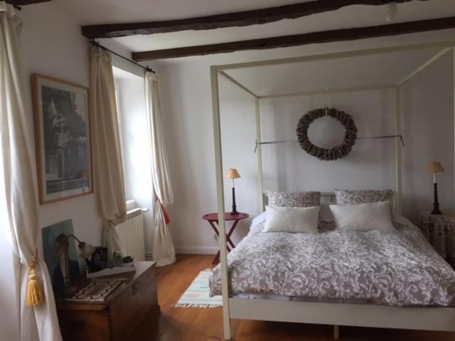 Le Couvent Bed & Breakfast Saint-Just-sur-Viaur Eksteriør bilde