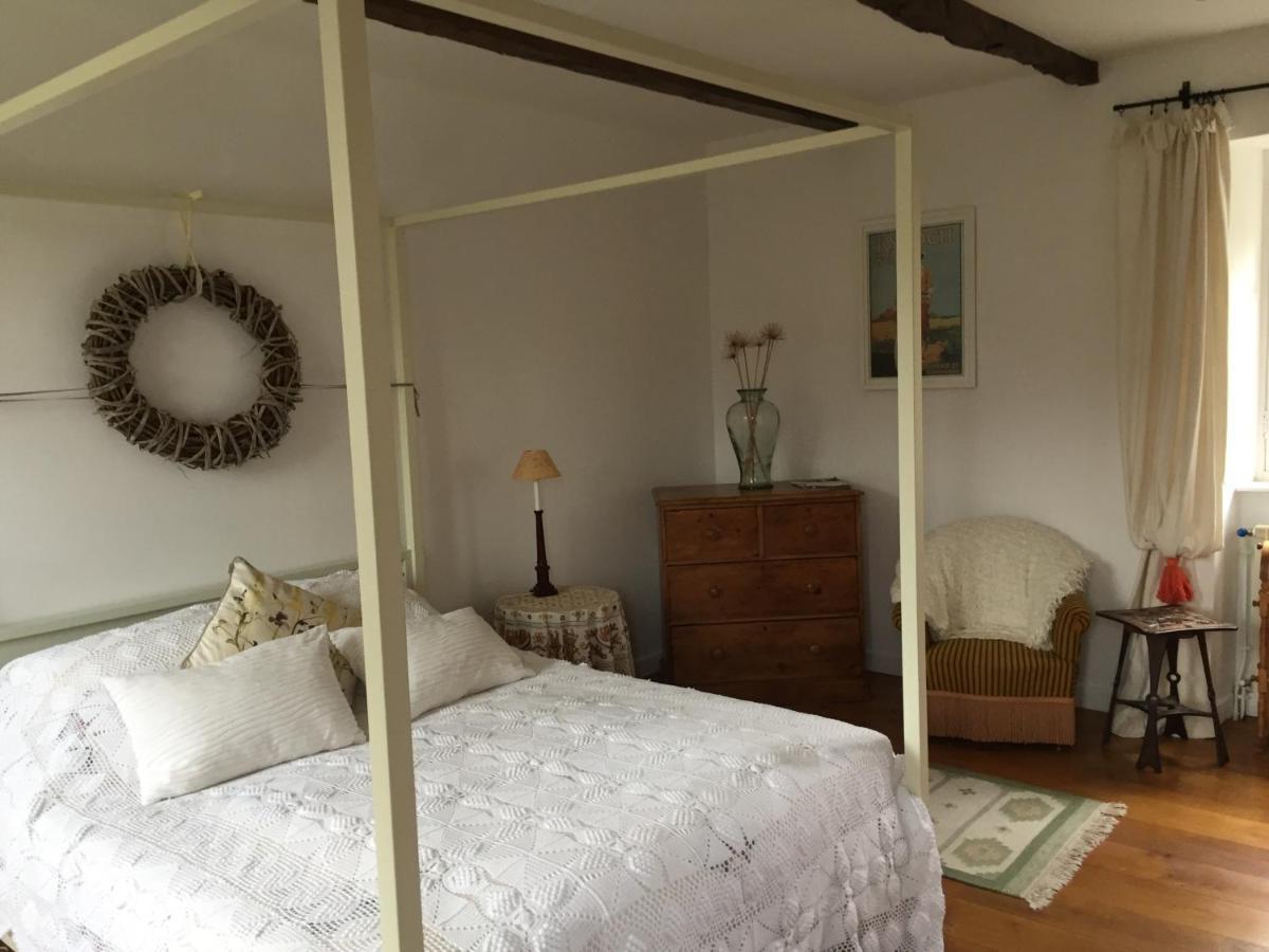 Le Couvent Bed & Breakfast Saint-Just-sur-Viaur Eksteriør bilde